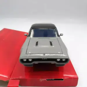1:24 Plymouth GTX Diecast Model 7 S5cc5491316a94eb48f6f18d5564444e0j
