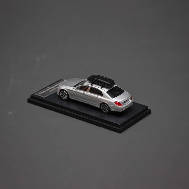 Silver Diecast S680 Sedan Model 1:64 Scale 3 Silver Diecast S680 Sedan Model 1:64 Scale - Image 3