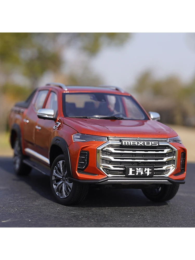 Vibrant Orange 1:18 Scale T90 Pickup Model 3 Vibrant Orange 1:18 Scale T90 Pickup Model - Image 3