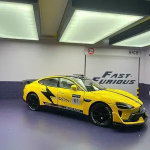 1:24 Die-Cast Sports Car Model with Sound 13 S5e782f0c62454cdfa8836c0cfdc42d31G