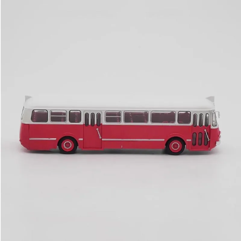 French Bus Model S45-R4210 1/72 Scale Replica 4 French Bus Model S45-R4210 1/72 Scale Replica - Image 4