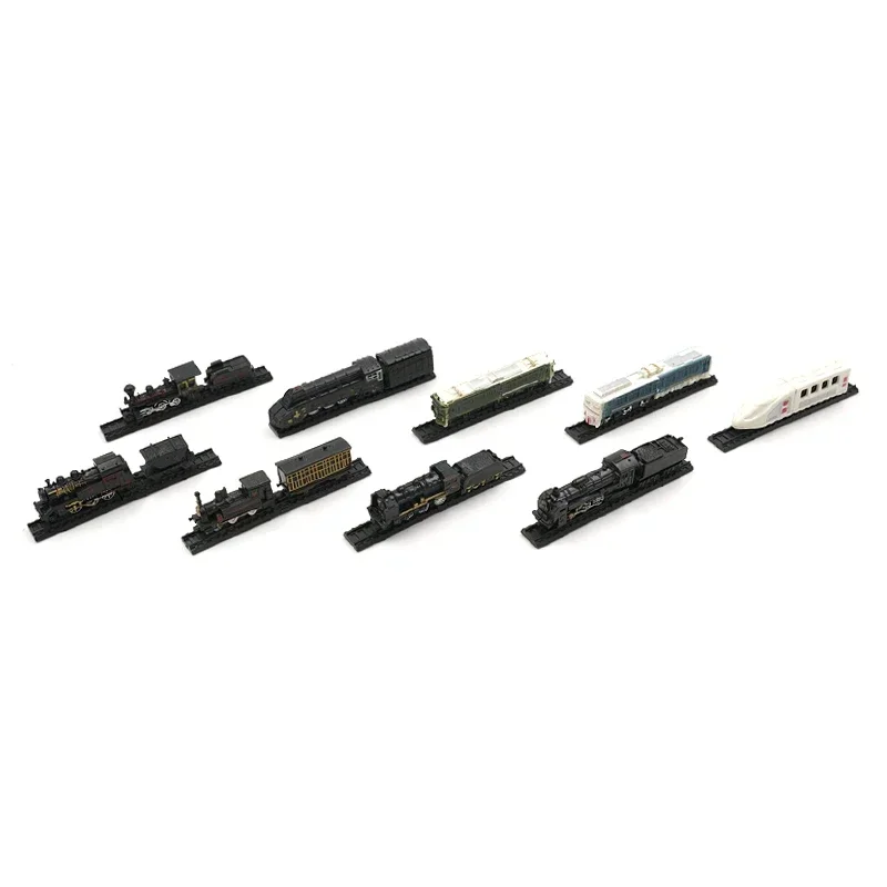 Set of 9 Vintage & Modern Miniature Trains 5 Set of 9 Vintage & Modern Miniature Trains - Image 5