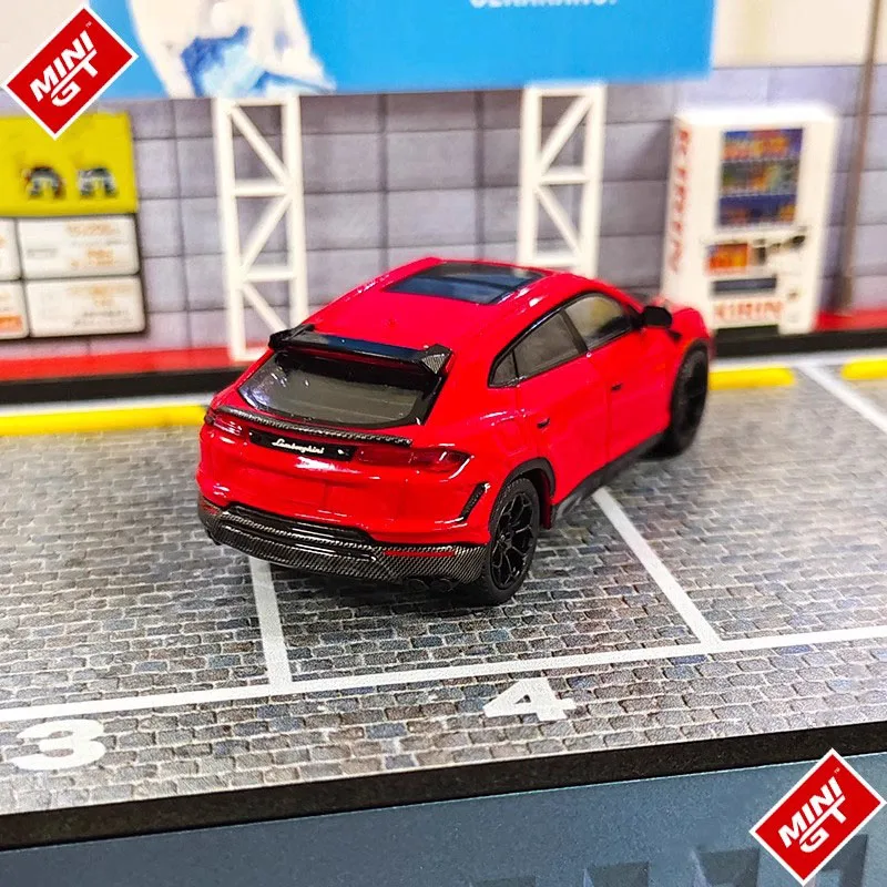 Red Lamborghini Urus Performante 1:64 Diecast Model 4 Red Lamborghini Urus Performante 1:64 Diecast Model - Image 4