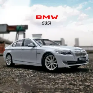 BMW 535i Scale Model 1:24 Diecast Replica 11 S60730a4b03094394a958022bf76275541