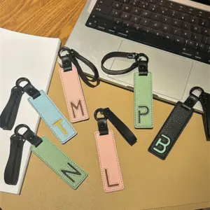 Leather Alphabet Keychain Collection for Bags 15 S60799162b4164a2e90c59b098ec508f9X