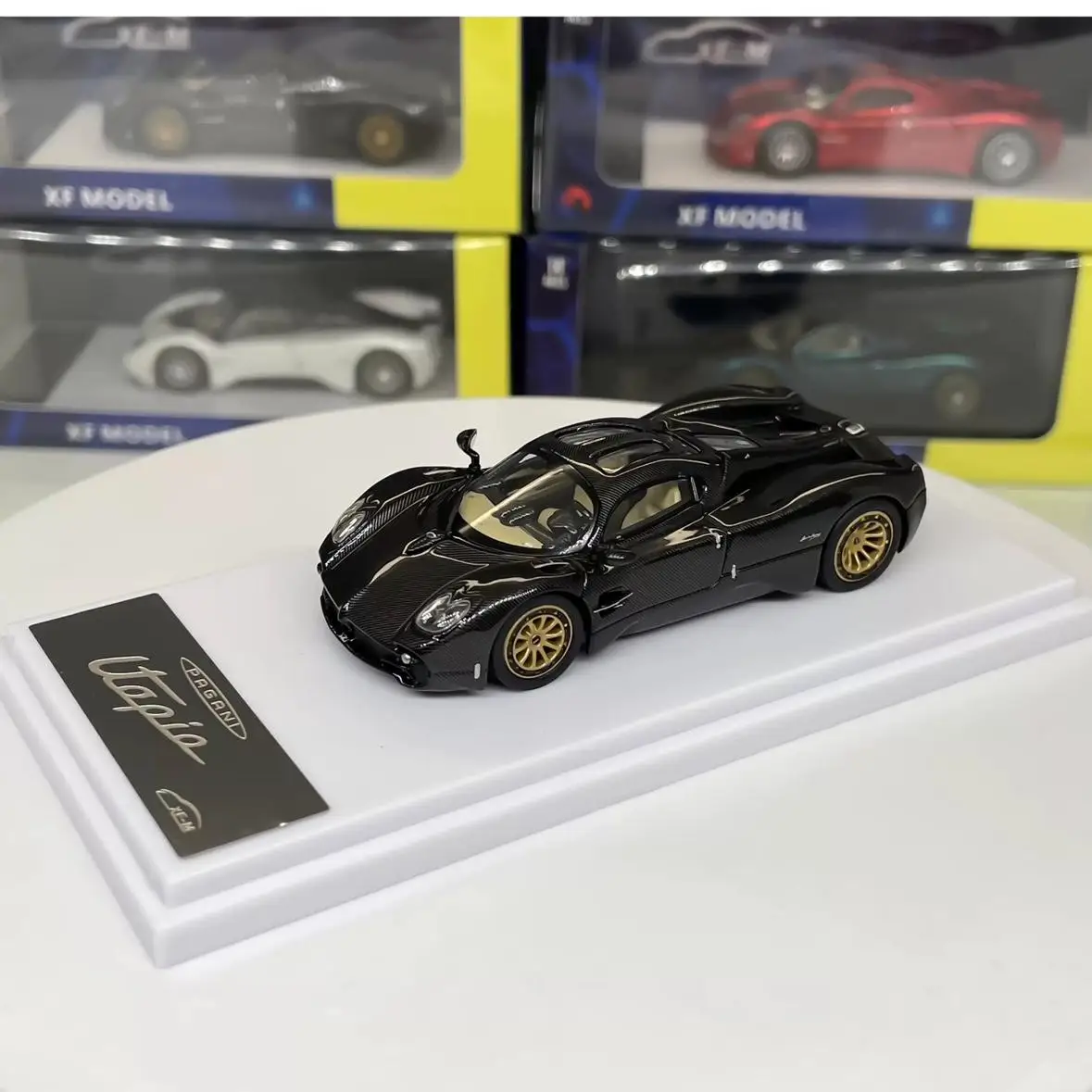 Miniature Diecast Pagani Utopia Model for Collectors 3 Miniature Diecast Pagani Utopia Model for Collectors - Image 3