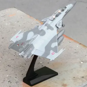 Diecast Military Rafale Fighter Jet Model 13 S61a865ea784f424f9627ccc957e3a85dS