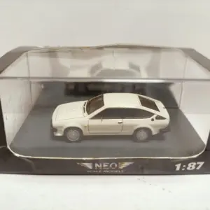 Alfa Romeo GTV-6 1:87 Scale Diecast Model 7 S6282d46de01e483ab5a305b912e71a8a8