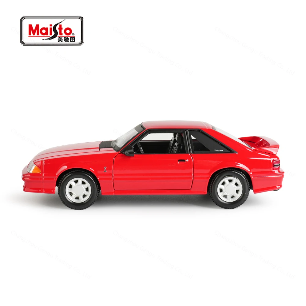 1993 Ford Mustang SVT Cobra Model by Maisto 6 1993 Ford Mustang SVT Cobra Model by Maisto - Image 6