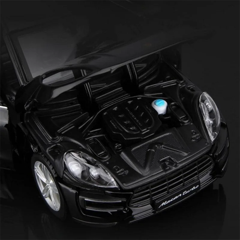 Black Porsche Macan Turbo 1:24 Diecast Model 6 Black Porsche Macan Turbo 1:24 Diecast Model - Image 6