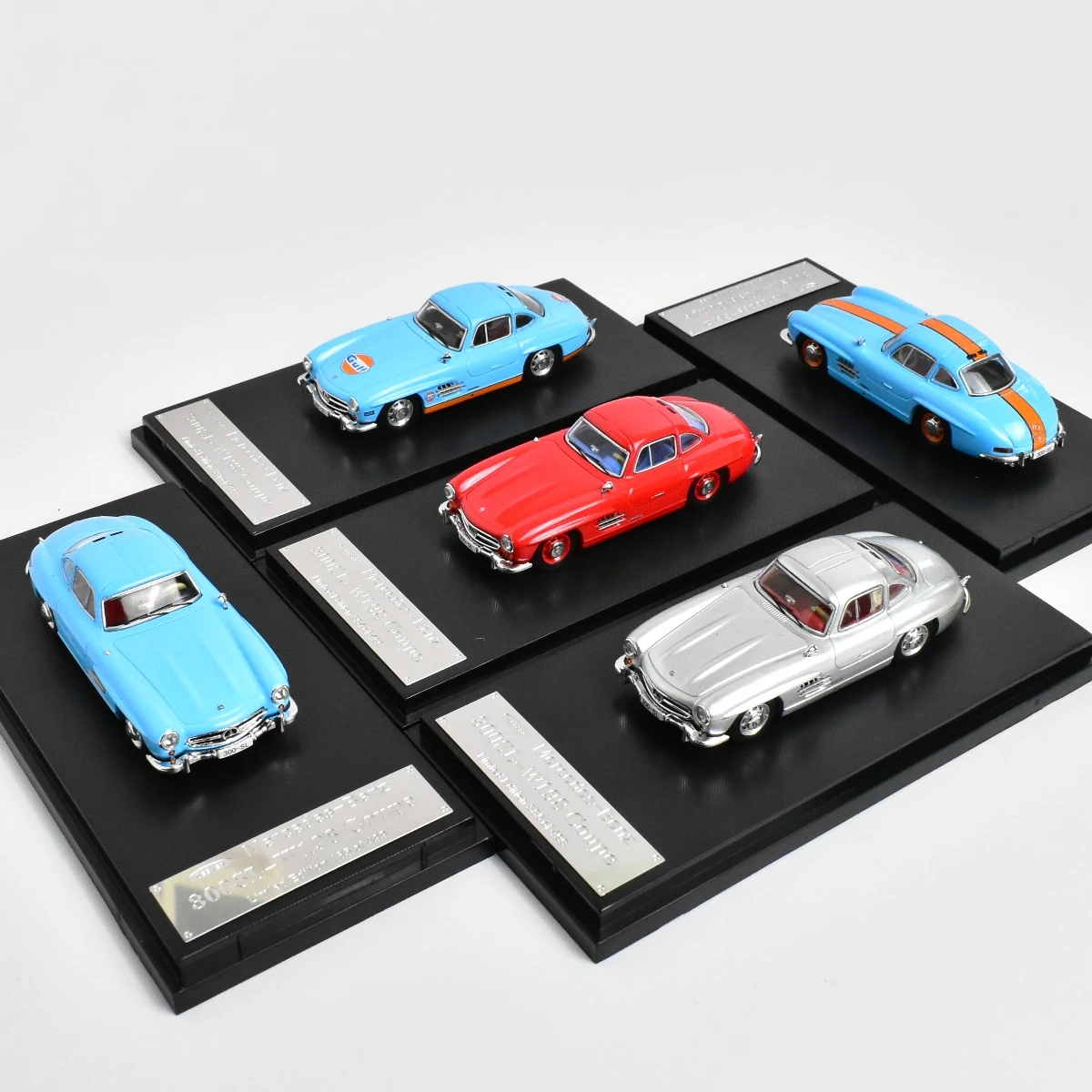 Mercedes-Benz 300SL Diecast Model, 1:64 Scale 2 Mercedes-Benz 300SL Diecast Model, 1:64 Scale - Image 2