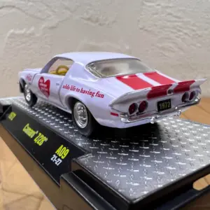 1972 Camaro Z/28 Diecast Model 1:64 Scale 11 S64a5878835bf4e308c364f13f76dd76dh