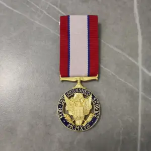 Vintage US Army Medal for Collectors