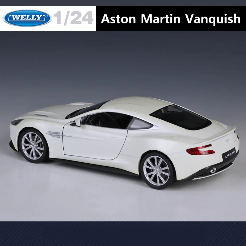 Aston Martin Vanquish 1:24 Diecast Model 6 Aston Martin Vanquish 1:24 Diecast Model - Image 6