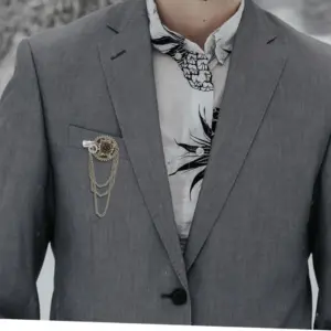 Vintage Steampunk Gears Brooch with Chains 10 S675036e9d9814557a0f9b2676c482bffv