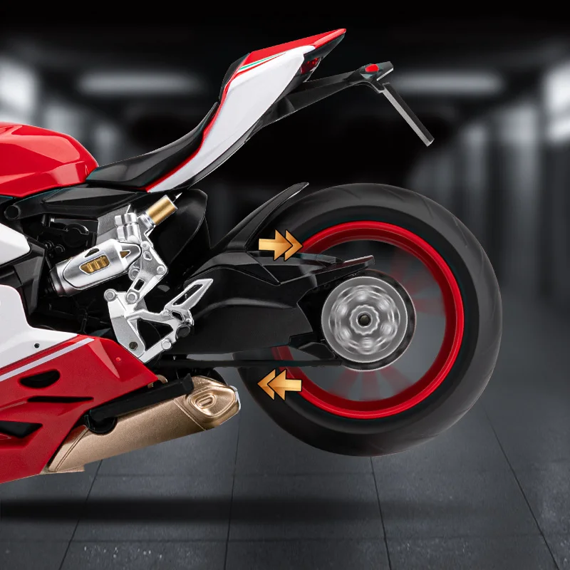 1:9 Scale Sporty Motorcycle Model 6 1:9 Scale Sporty Motorcycle Model - Image 6