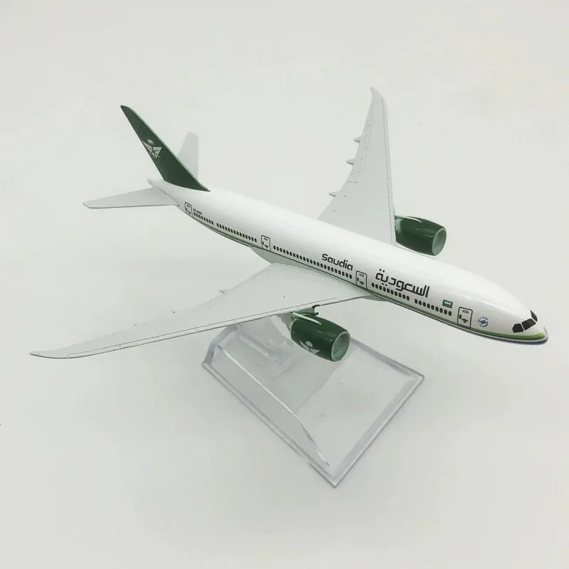 1/400 Saudi B787 Aircraft Model 5 1/400 Saudi B787 Aircraft Model - Image 5