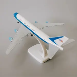 Air Force One 1:400 Scale Diecast Replica 8 S6a286ae586e4471faeb6ff5d2a811808A 1