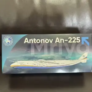 Antonov An-225 Scale Model 1:400 9 S6a46dc3fe32b408893a99937c2944be8g