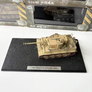 German Tiger Tank Model 1/72 Scale with Display Box 15 S6a8e786b85a04495b3f729a25b83dcf4Z