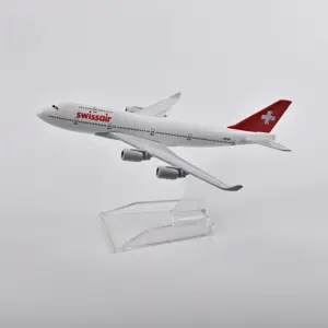 Swissair Boeing 747 Model 1/400 Scale 8 S6ca36ee2b5b2460a8c869062b2449e33M