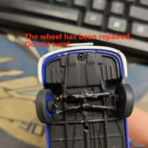 Defective Volkswagen T2a 1:43 Scale Die-Cast Model 11 S6d84bd1759cd4ea0a1afcaba1769d841o