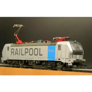BR193 Siemens Gray Model Locomotive 1:87 Scale 9 S6fdece62d6d14c428794b9c903e68a4a8