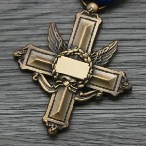 Distinguished Flying Cross Replica Medal 9 S700a41bcbb0444899590b8dc0026b312C