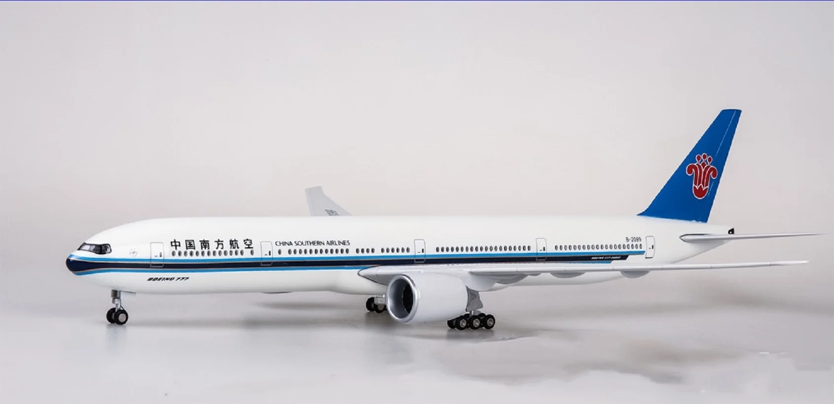 Detailed Boeing 777 Model for Collectors 5 Detailed Boeing 777 Model for Collectors - Image 5
