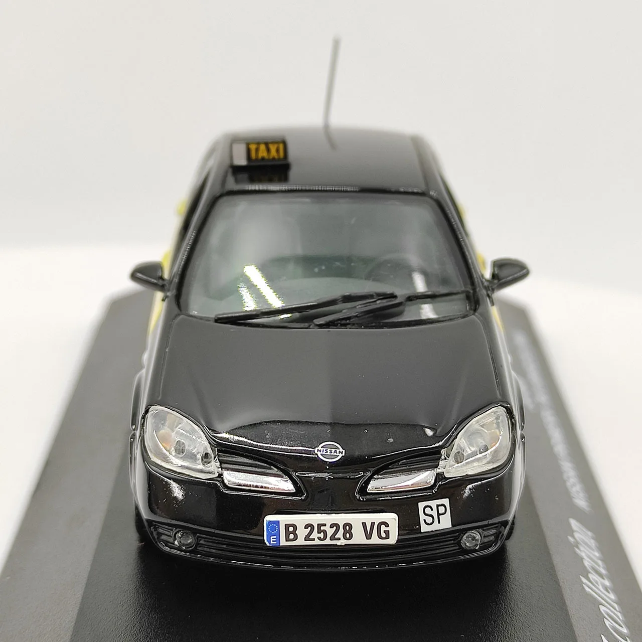Barcelona Taxi Model 1:43 Miniature with Imperfections 5 Barcelona Taxi Model 1:43 Miniature with Imperfections - Image 5