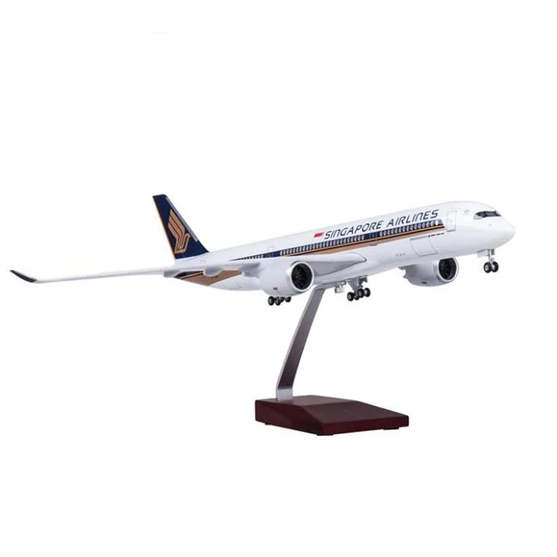 Singapore Airlines Airbus A350 Resin Model 47cm 5 Singapore Airlines Airbus A350 Resin Model 47cm - Image 5