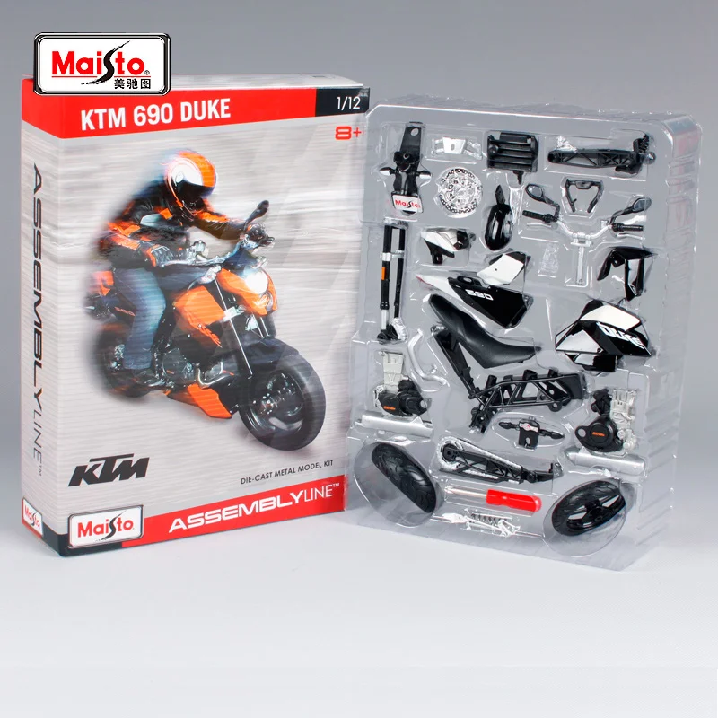 KTM 690 Duke 1:12 Scale Model Replica 3 KTM 690 Duke 1:12 Scale Model Replica - Image 3