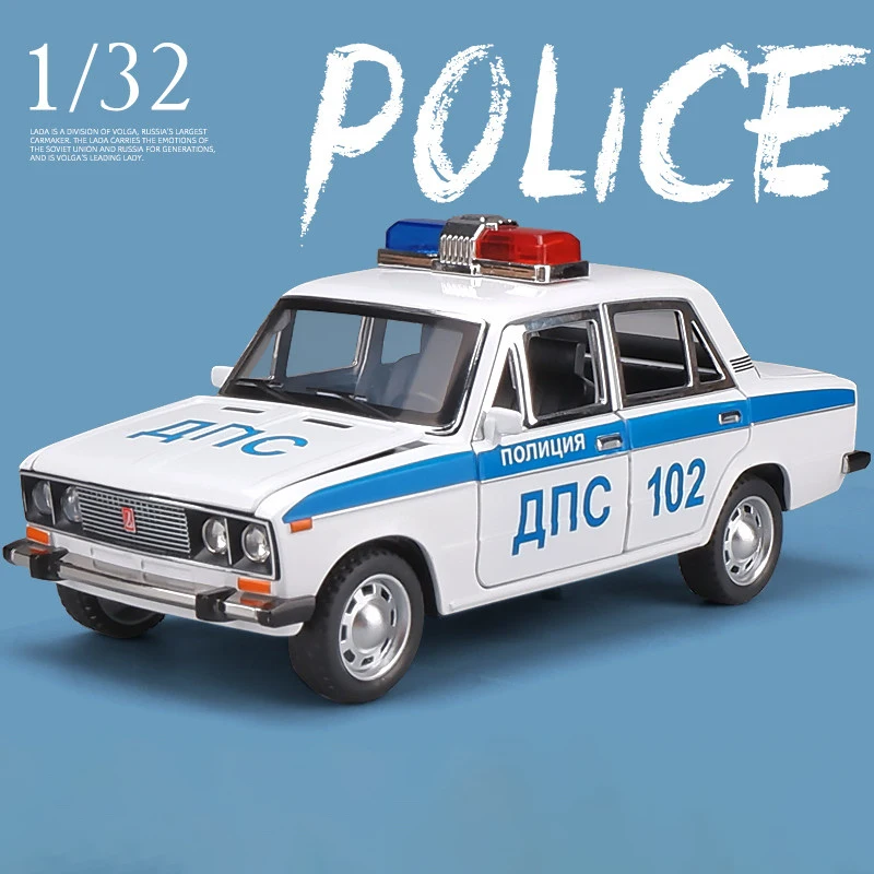 1:24 Scale Police Car Diecast Model 7 1:24 Scale Police Car Diecast Model - Image 7