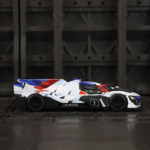 BMW M Hybrid V8 1:43 Scale Diecast Model 8 S74a36b4620204e45a0cabef33dbf9abdc