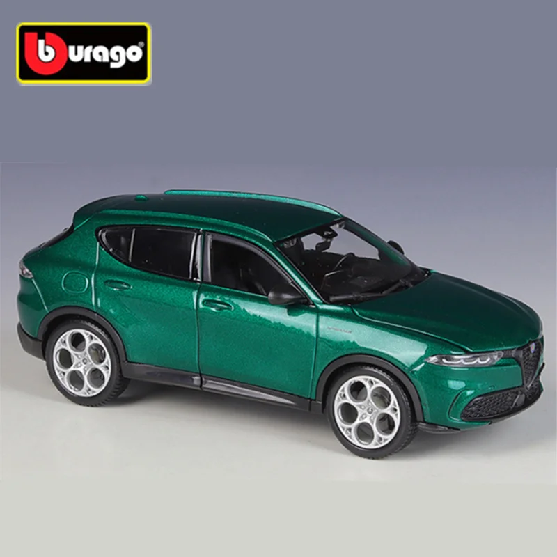 Alfa Romeo Tonale 1:24 Diecast Model Car 3 Alfa Romeo Tonale 1:24 Diecast Model Car - Image 3