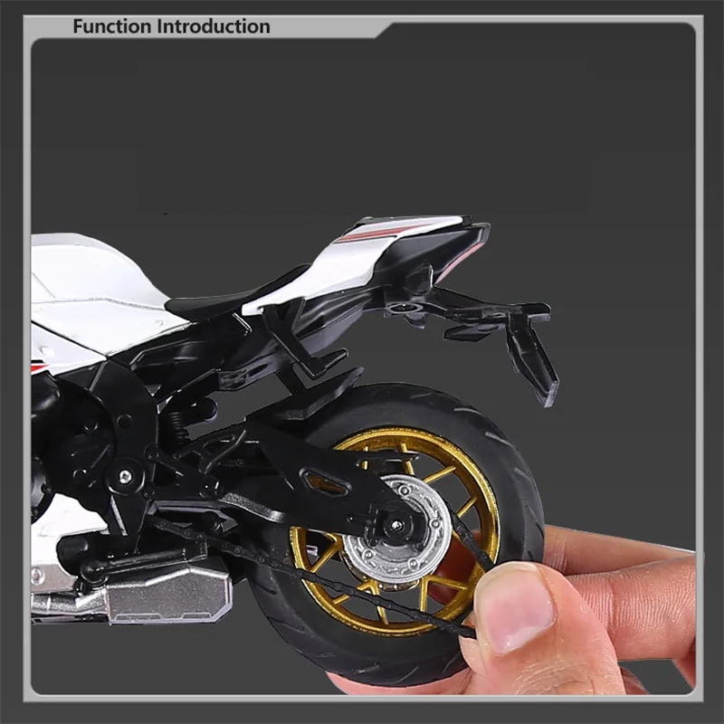 Yamaha YZF-R1 1:12 Diecast Motorcycle Model 5 Yamaha YZF-R1 1:12 Diecast Motorcycle Model - Image 5