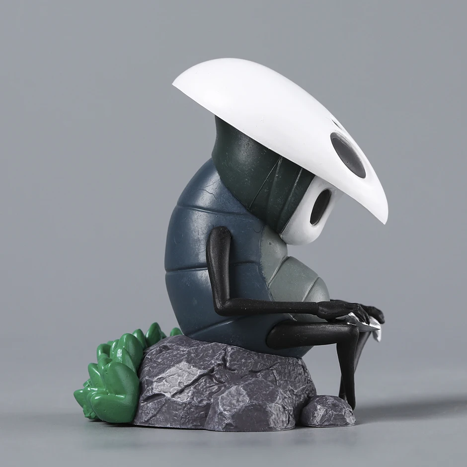 Quirrel PVC Collectible Figure 7.5cm from Hollow Knight 6 Quirrel PVC Collectible Figure 7.5cm from Hollow Knight - Image 6