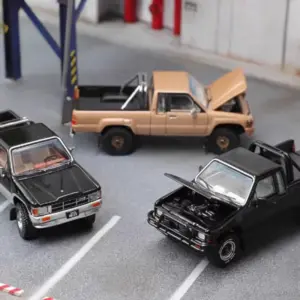 1/64 Scale Toyota Hilux SR5 Diecast Model 9 S76008ac1dff64ad2bb09023253deadf7B