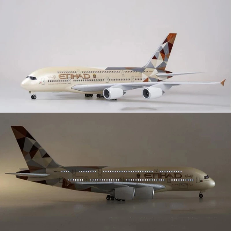 Etihad Airbus A380 1:160 Scale Model 3 Etihad Airbus A380 1:160 Scale Model - Image 3