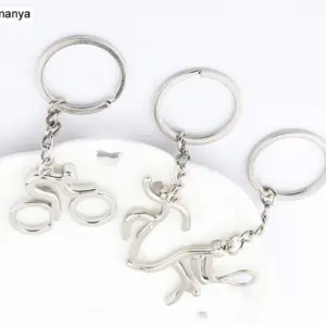 Sport-Themed Zinc Alloy Keychain Model 17033 14 S76bc2cba786948b79eacb5b6ee04ca13t
