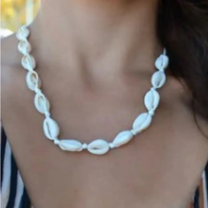 Beach Shell Jewelry Set W0258 with Cowrie Shells 4 Beach Shell Jewelry Set W0258 with Cowrie Shells - Image 4