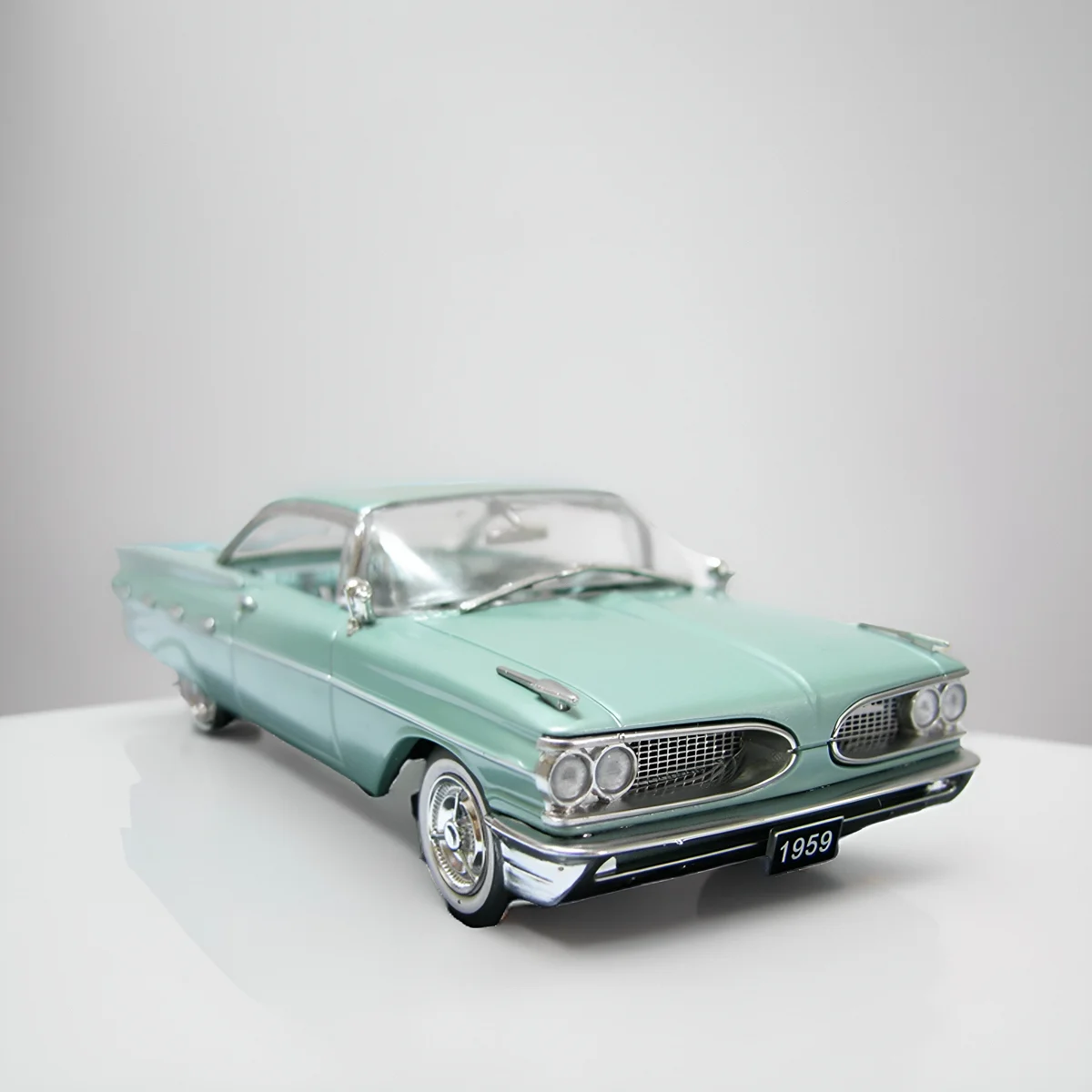 1959 Pontiac Coupe Bonneville Diecast Model 1:43 Scale 2 1959 Pontiac Coupe Bonneville Diecast Model 1:43 Scale - Image 2