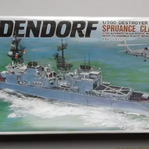 U.S. Navy Warships 1:700 Scale Model Kit 14 S78a24aa45f744dfda571e960ceb59059X