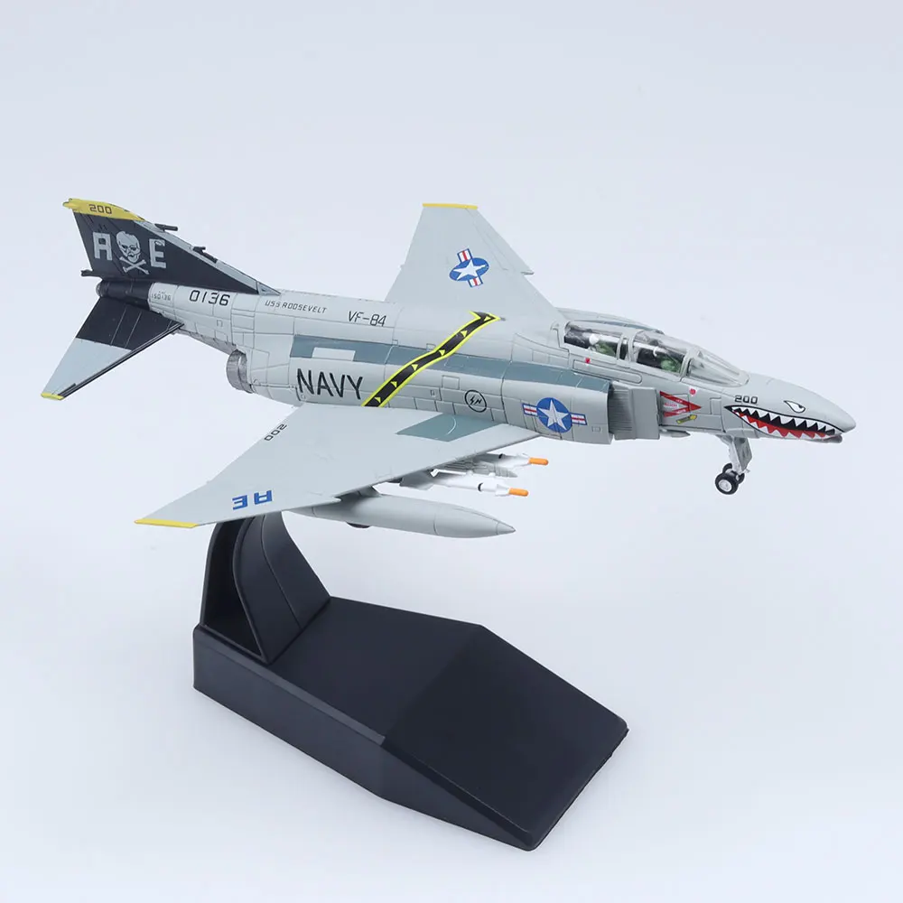 1/100 Scale F-4C Phantom II Diecast Model 4 1/100 Scale F-4C Phantom II Diecast Model - Image 4