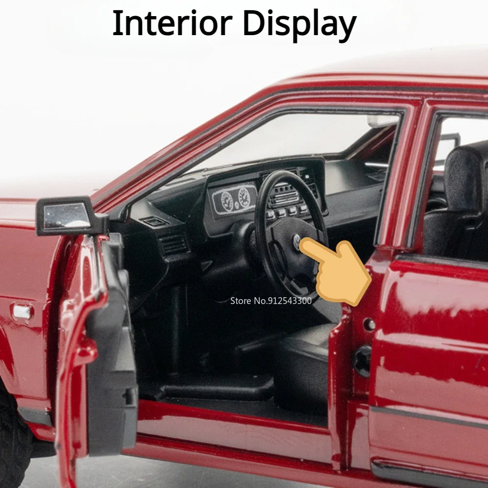 Retro Santana 1:24 Diecast Model Car 2 Retro Santana 1:24 Diecast Model Car - Image 2