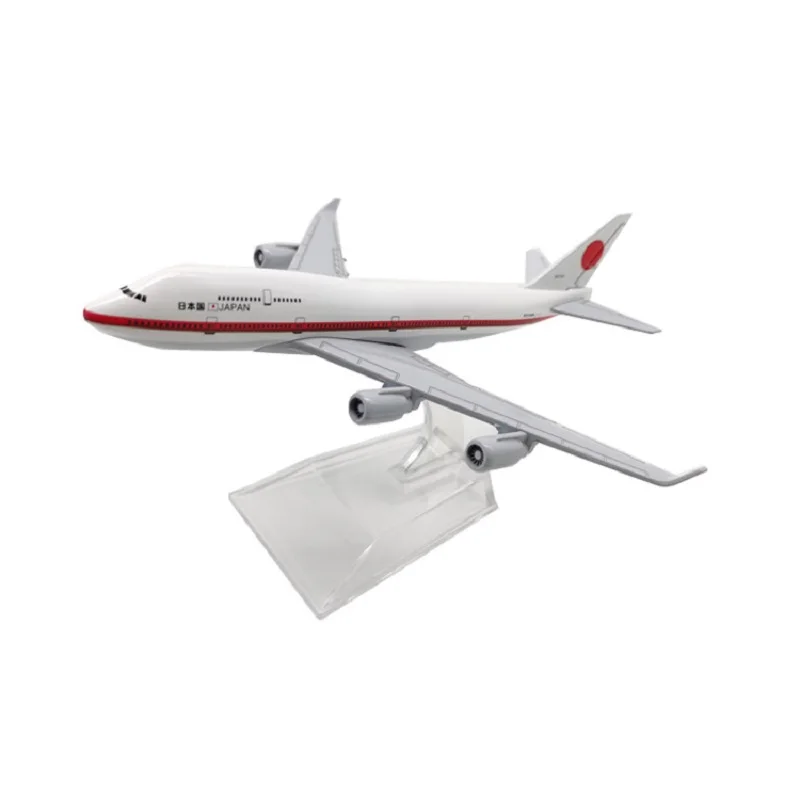 Japan President Airlines B747 Diecast Model 1:400 Scale 5 Japan President Airlines B747 Diecast Model 1:400 Scale - Image 5