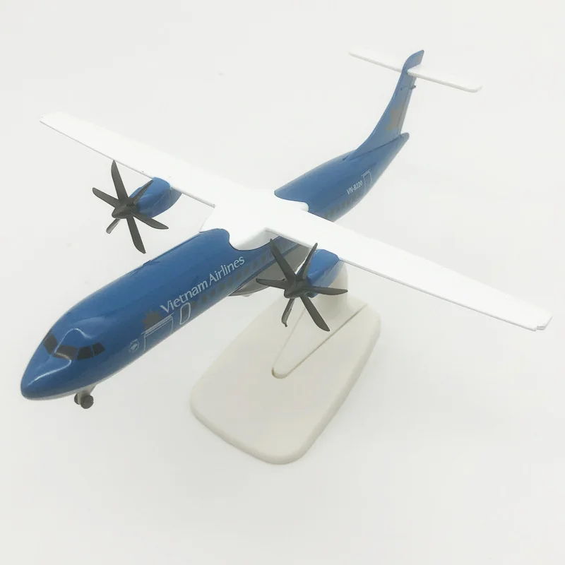 Vietnam Airlines ATR Model Collectible Display Piece 2 Vietnam Airlines ATR Model Collectible Display Piece - Image 2