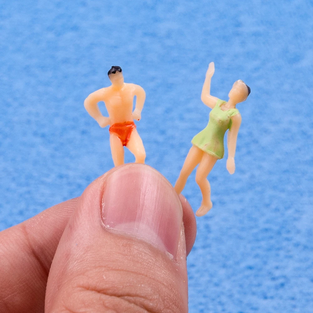 Vibrant Miniature Swimming Figures Set for Dioramas 2 Vibrant Miniature Swimming Figures Set for Dioramas - Image 2