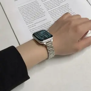 S7b2b9e9190a74e759681358285e82fc3W