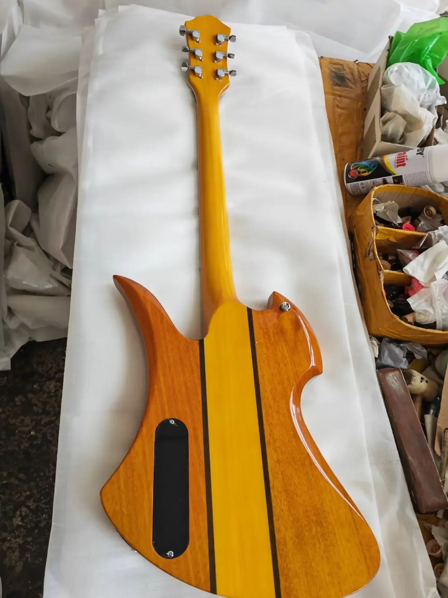 Yellow Burst Quilted Maple Electric Guitar 2 Yellow Burst Quilted Maple Electric Guitar - Image 2